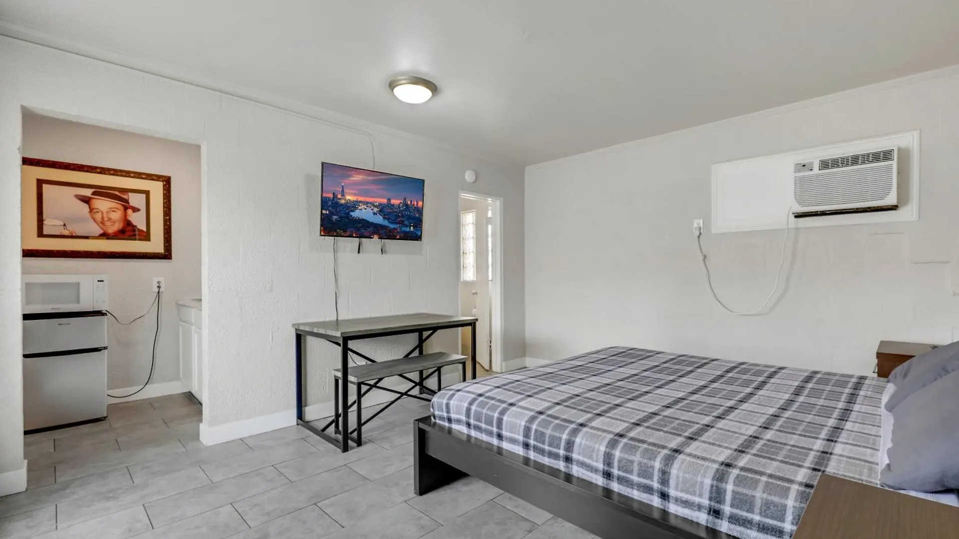 **  Desert Moon Motel Las Vegas United States